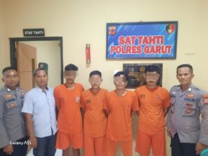 4d5b57f4c58c40a282847ec681a7f73f